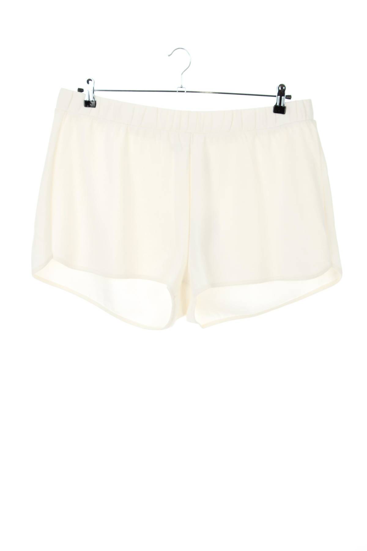 Домашно облекло Triumph1