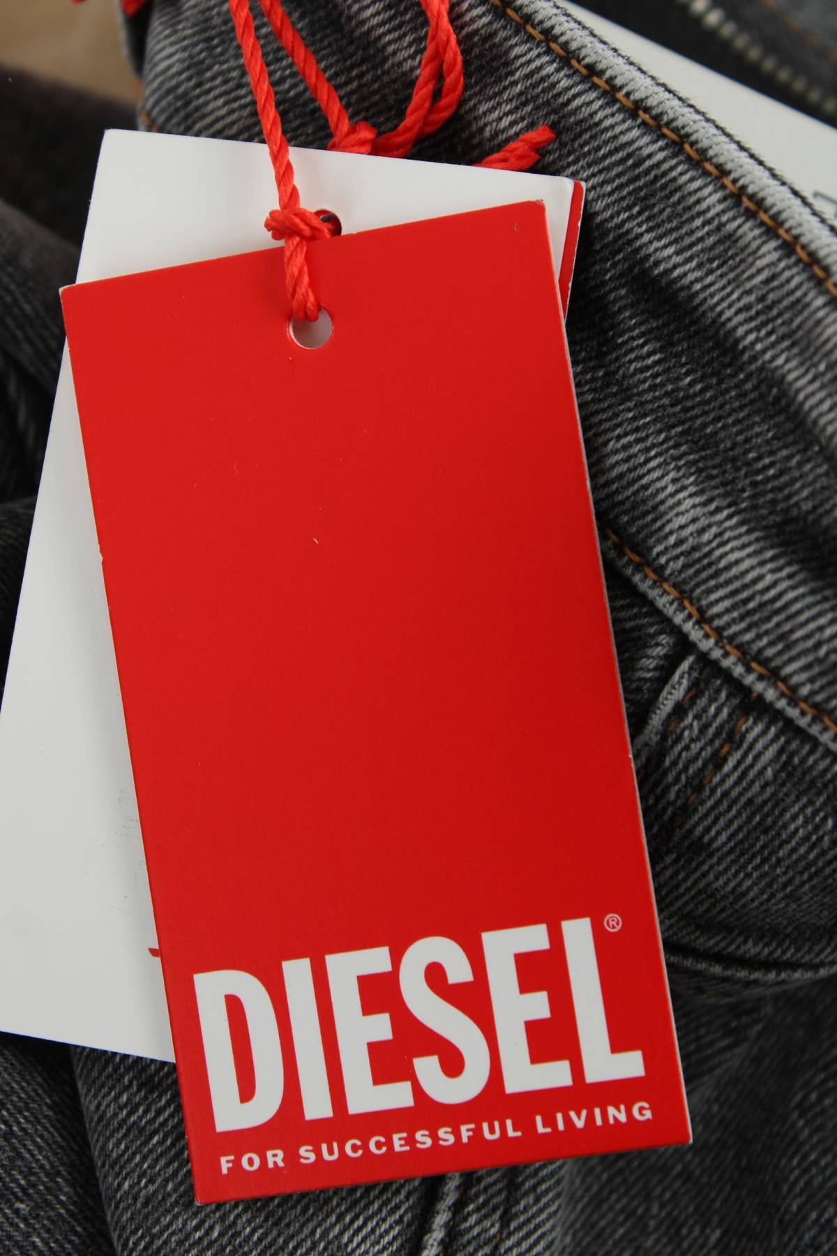 Γυναικεία τζιν Diesel3