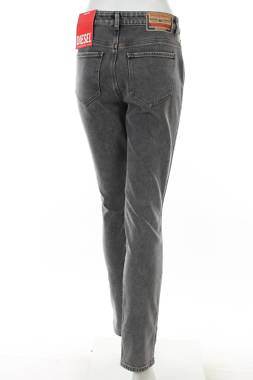 Γυναικεία τζιν Diesel2