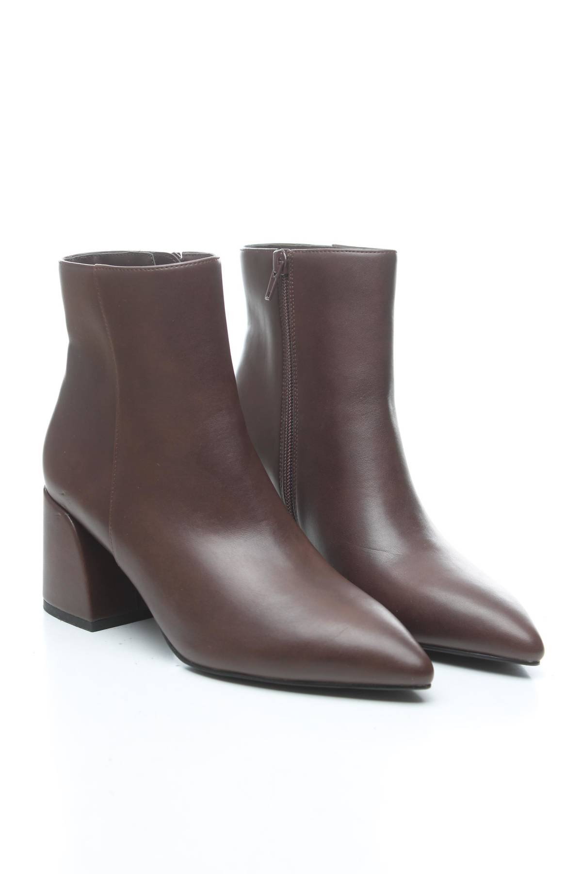 Дамски боти Steve Madden3