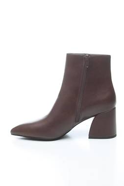 Дамски боти Steve Madden2