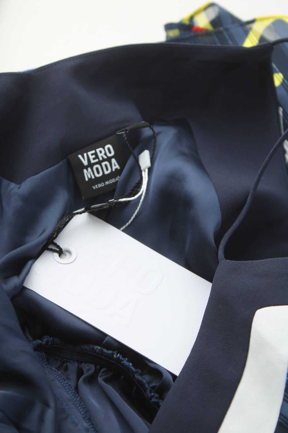 Γυναικεία σαλοπέτα Vero Moda3