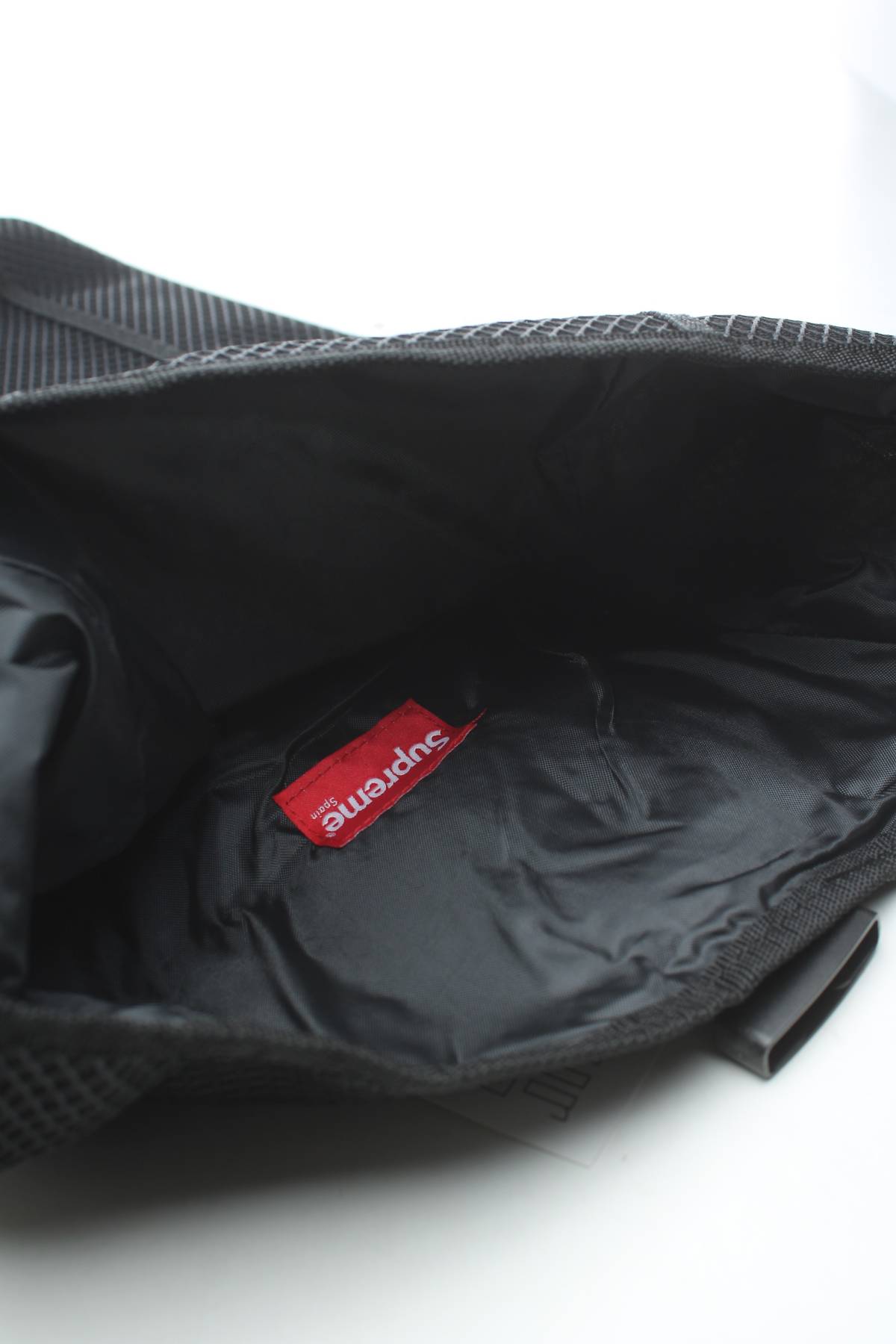 Раница Supreme Spain3