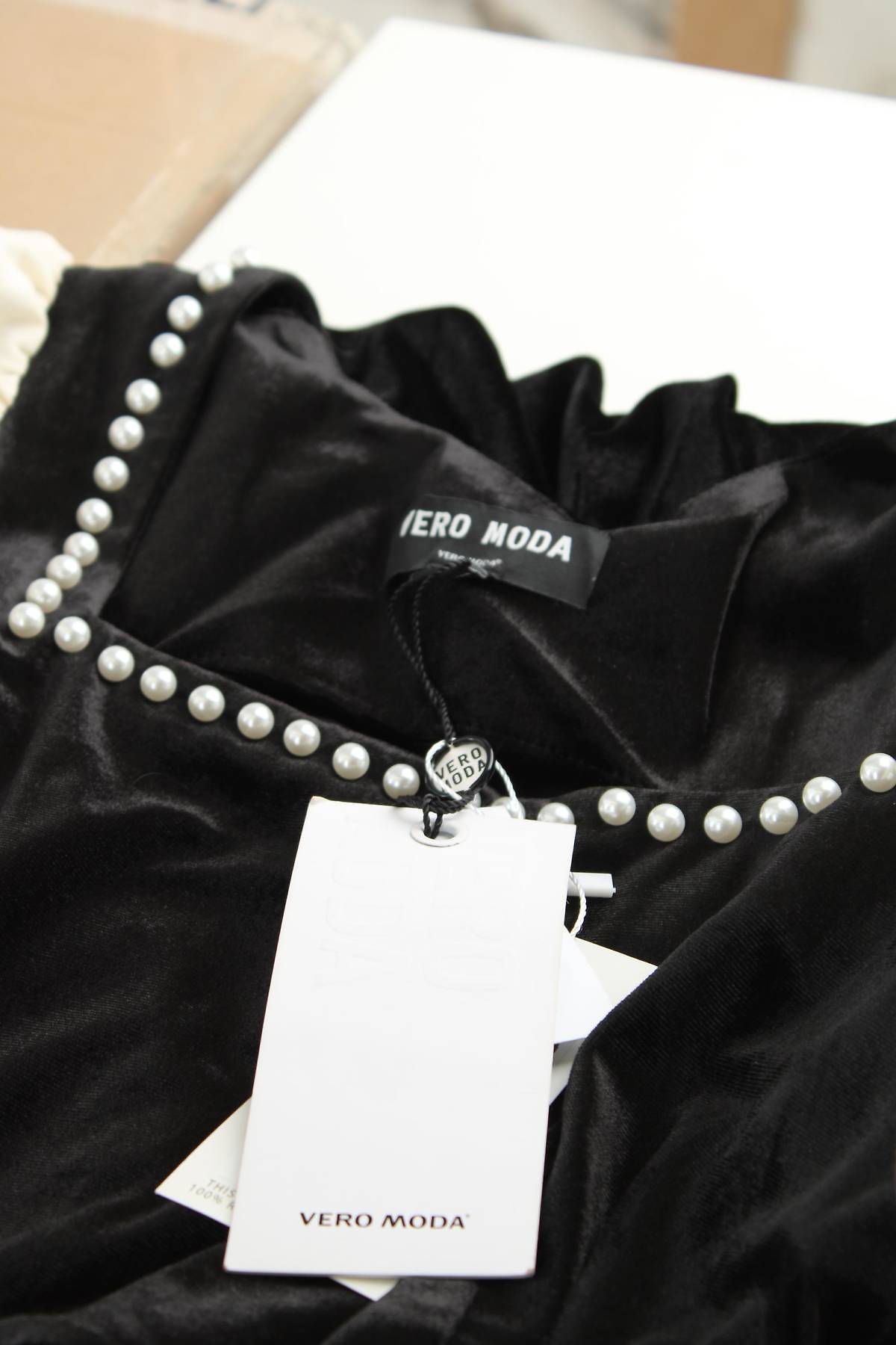 Рокля Vero Moda3 - Contour.bg Рокля Vero Moda3