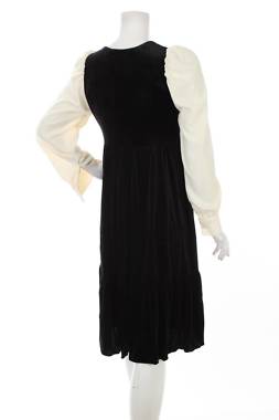 Рокля Vero Moda2 - Contour.bg Рокля Vero Moda2