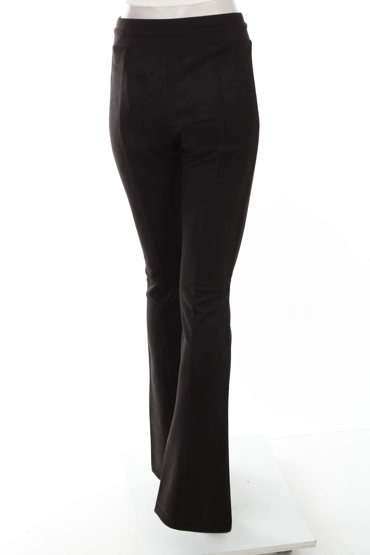 Γυναικείο παντελόνι Guess2