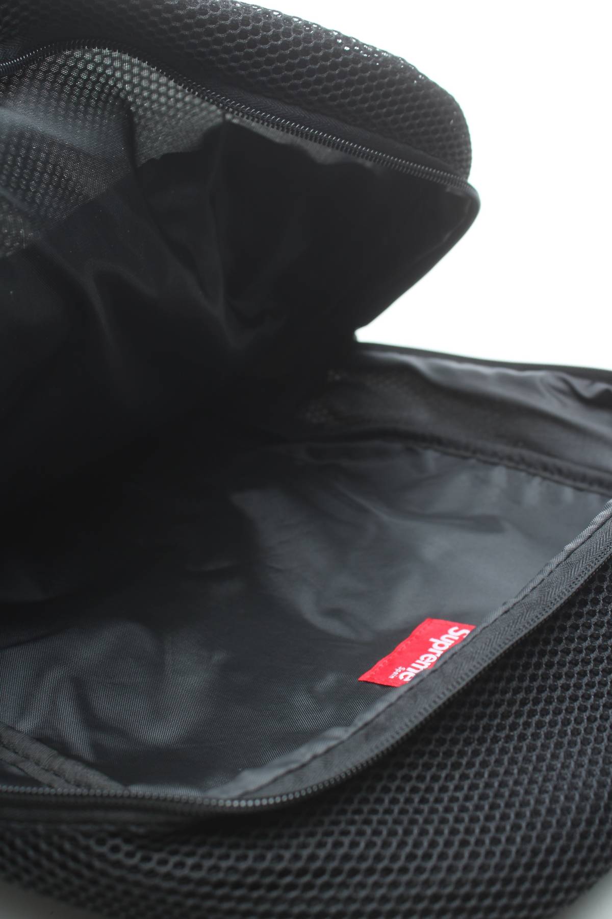 Раница Supreme Spain3