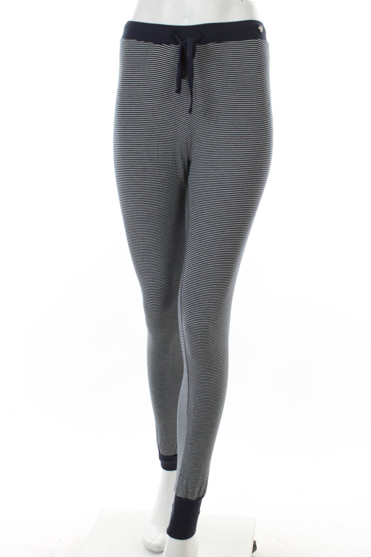 Ρούχα για το σπίτι Esprit1