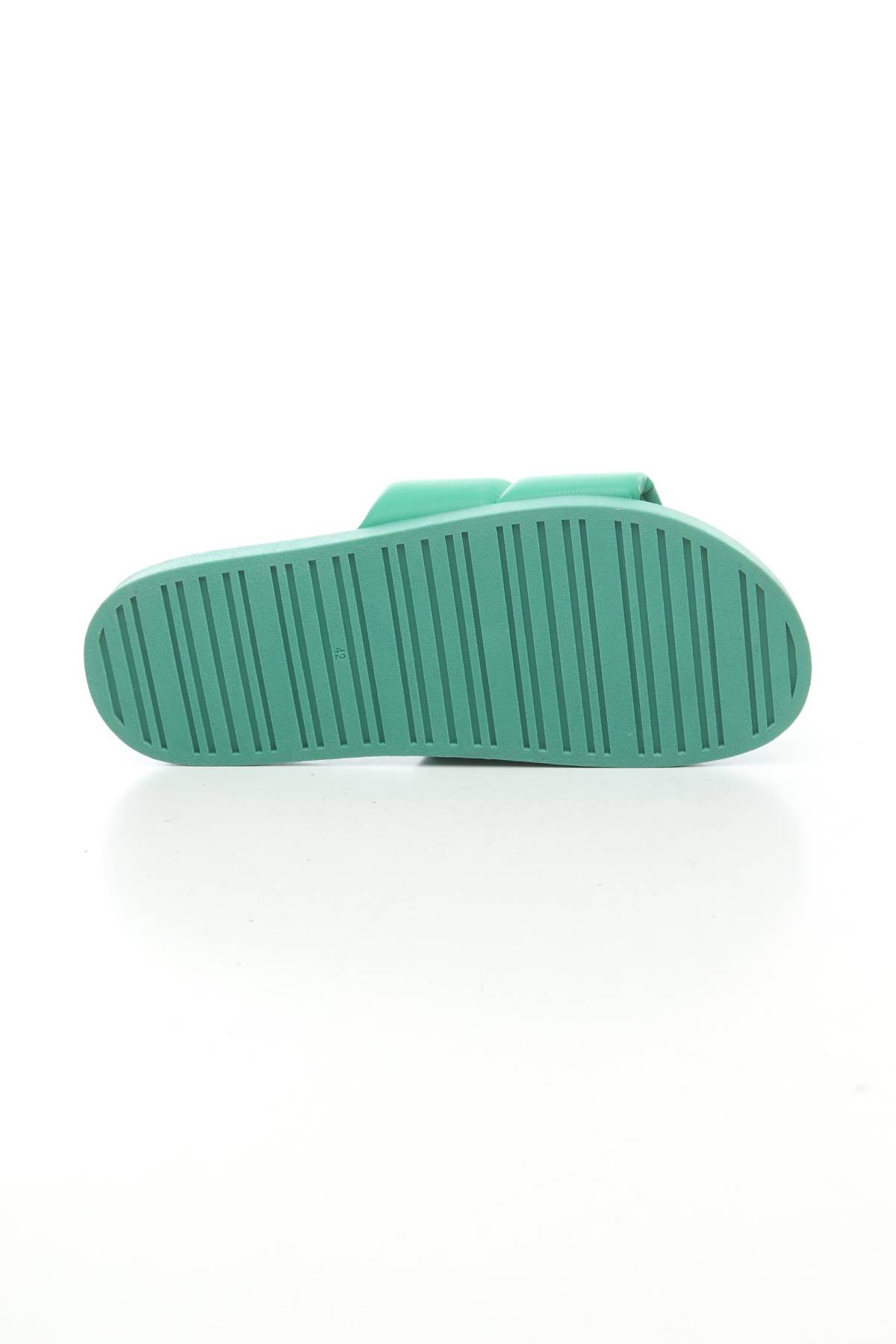 Чехли C&A4 - Contour.bg Чехли C&A4