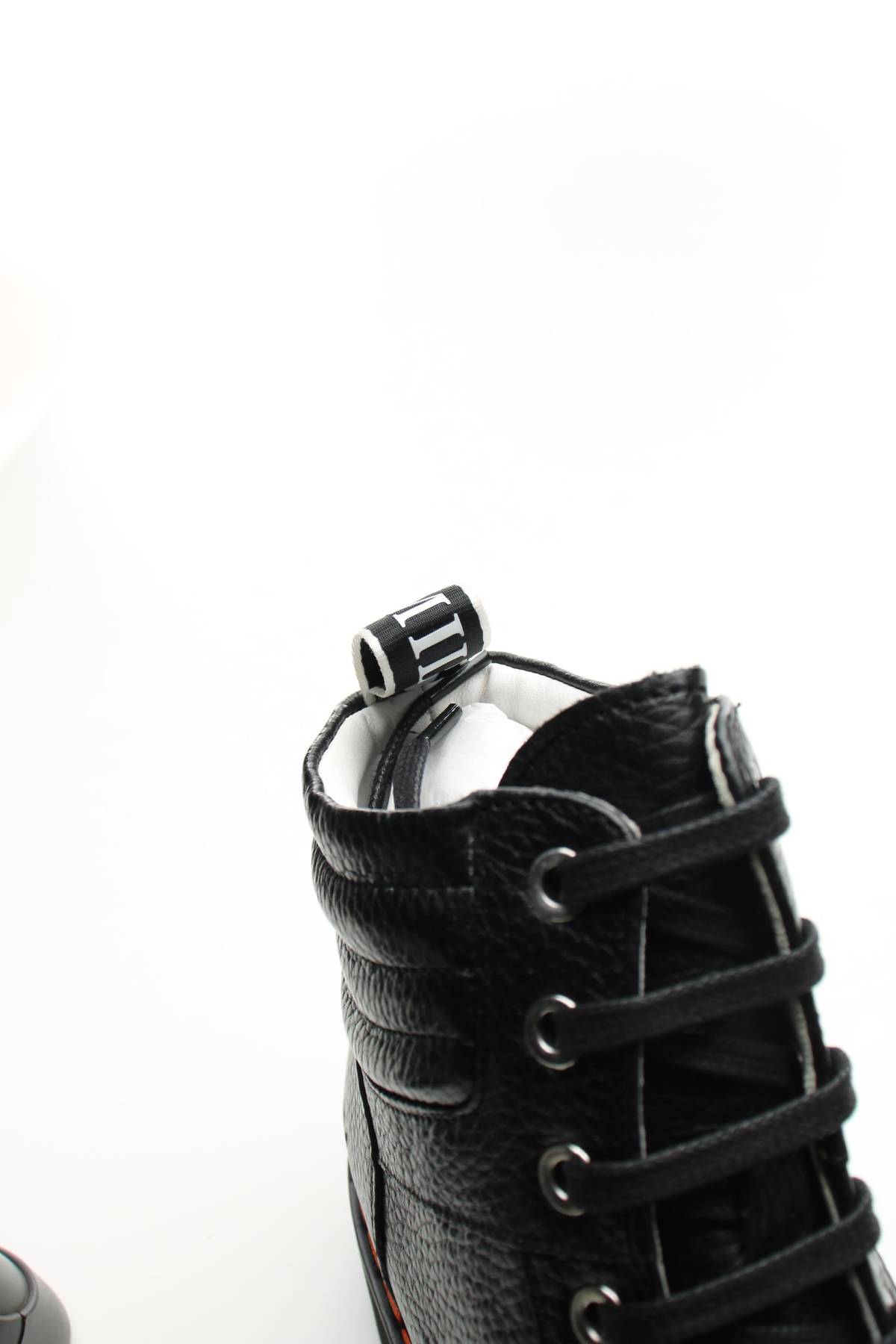 Γυναικεία μποτάκια Melvin & Hamilton5