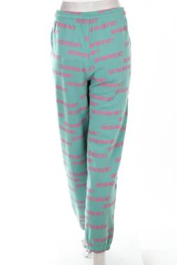 Γυναικείο αθλητικό παντελόνι Guess Originals2 - Contourshop.gr Γυναικείο αθλητικό παντελόνι Guess Originals2