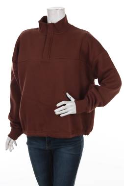 Дамска блуза Pretty Little Thing1