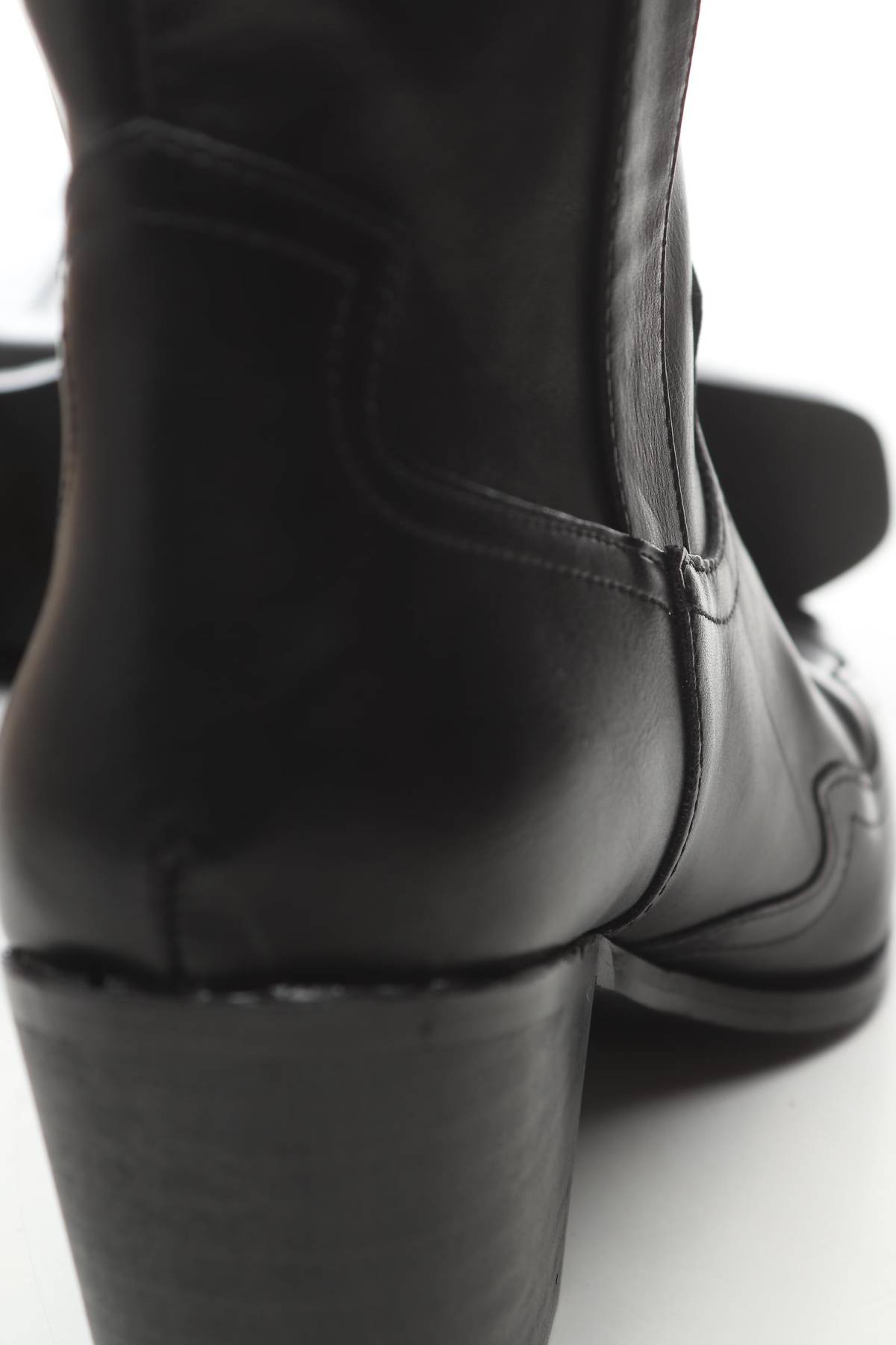 Дамски ботуши Boohoo5