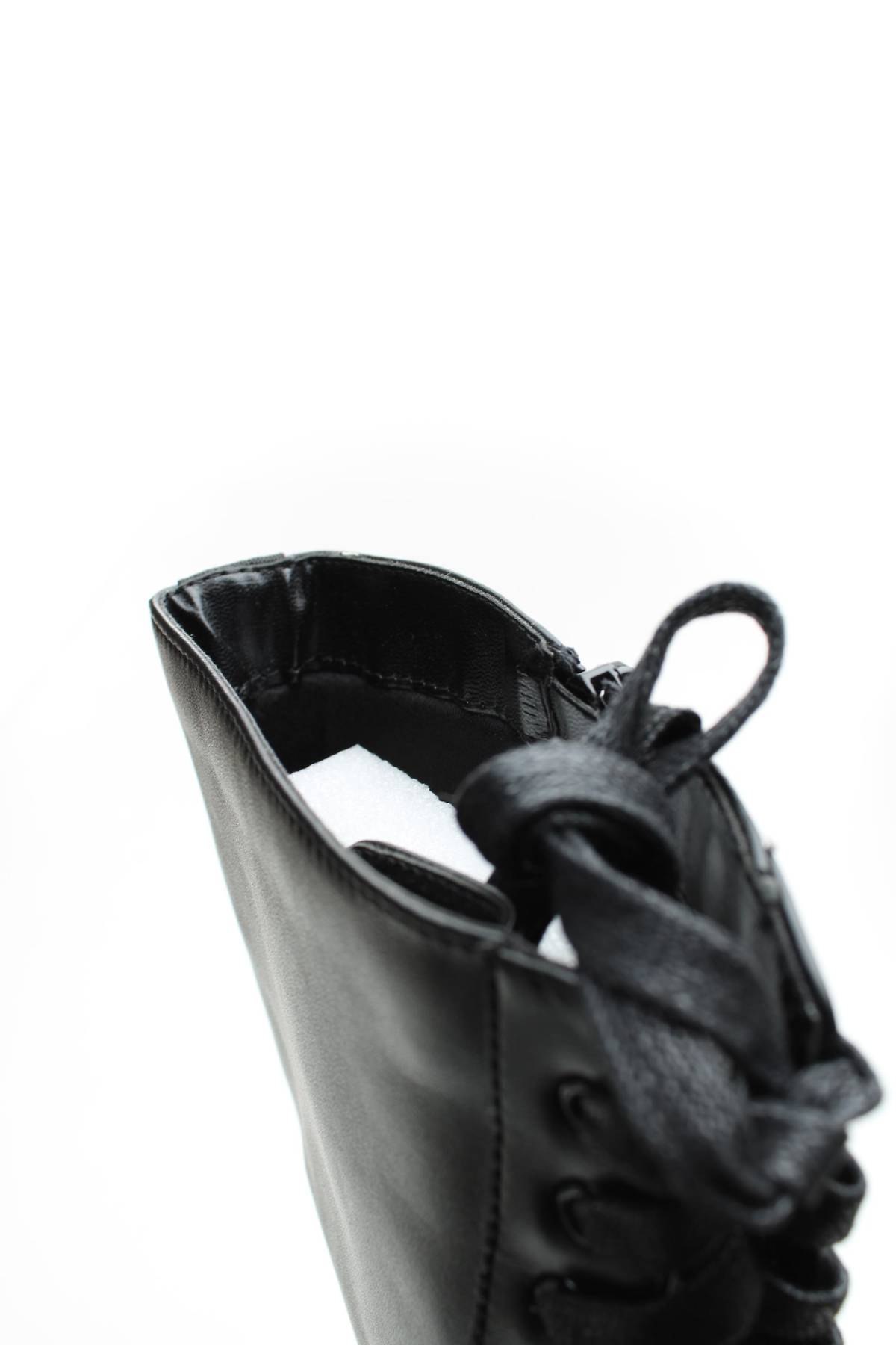 Дамски боти Public Desire5