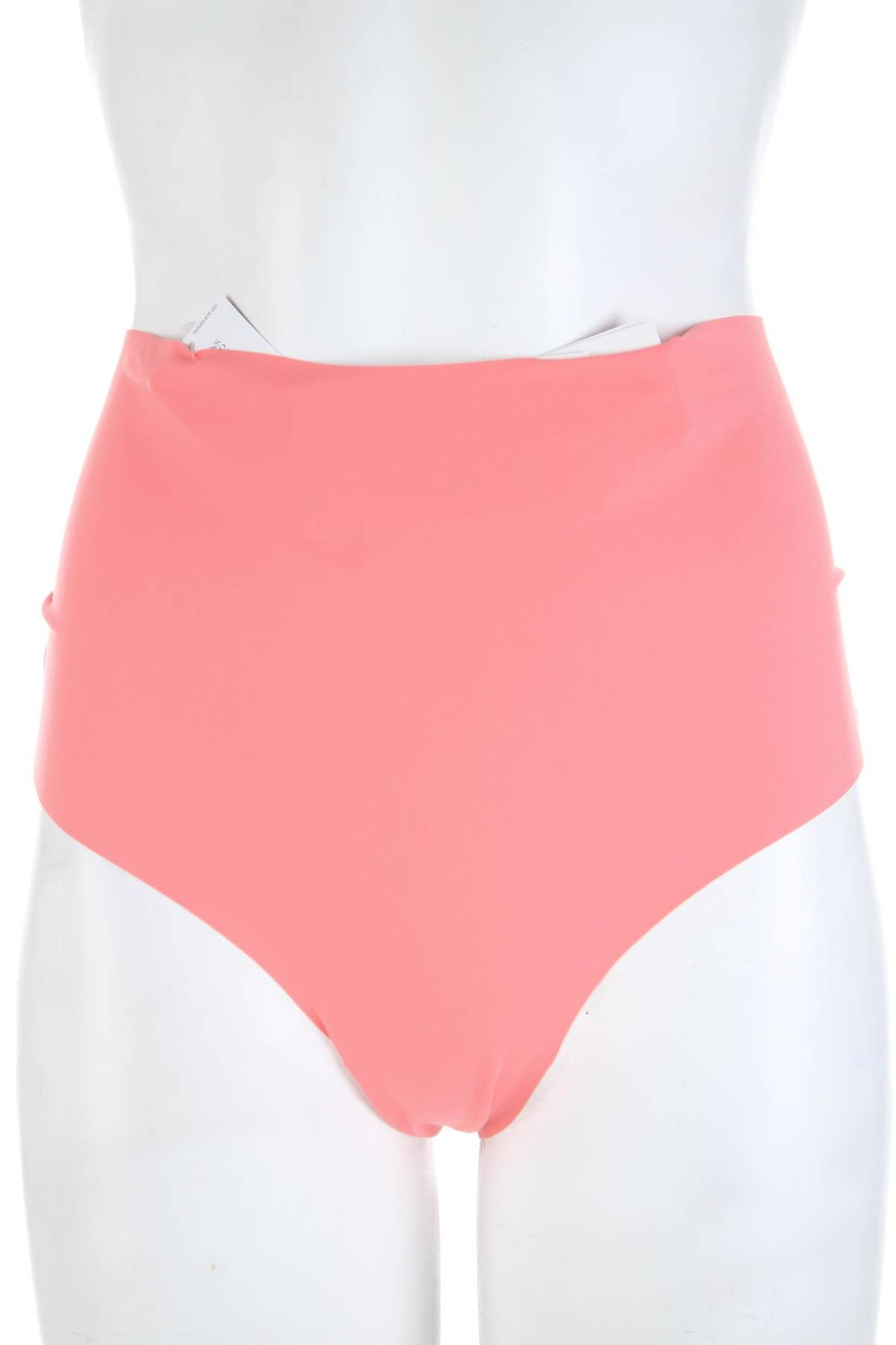 Бикини Triumph1 - Contour.bg Бикини Triumph1