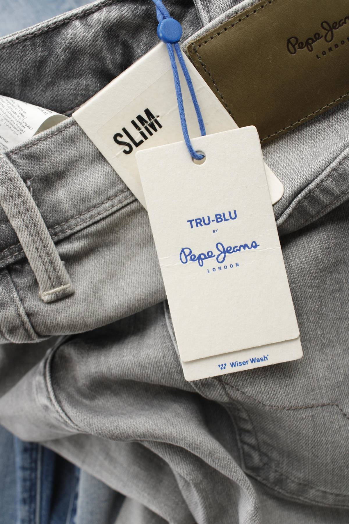 Мъжки дънки Pepe Jeans3 - Contour.bg Мъжки дънки Pepe Jeans3