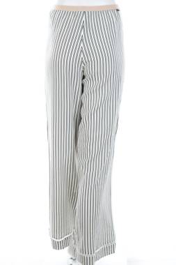 Дамска пижама Tommy Hilfiger2