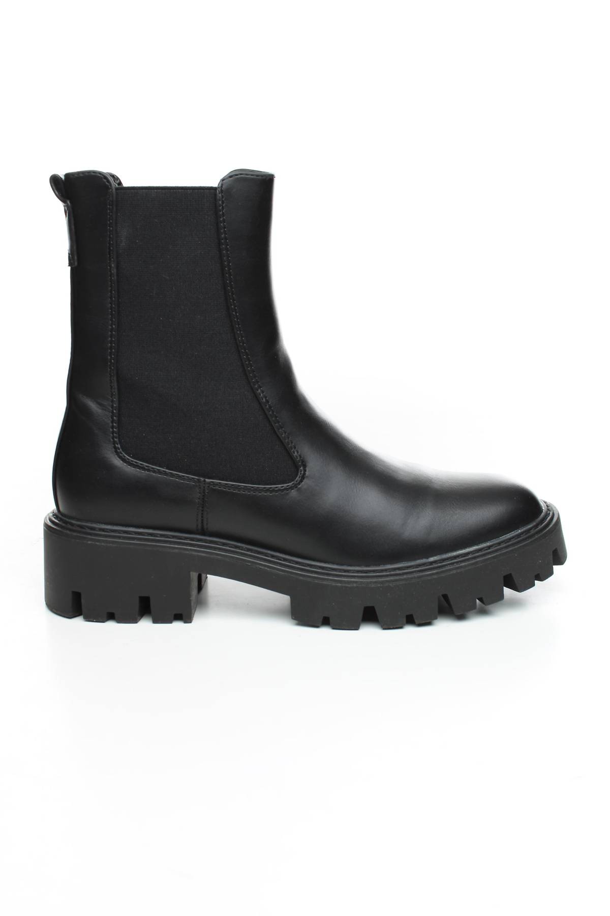 Дамски боти Only1