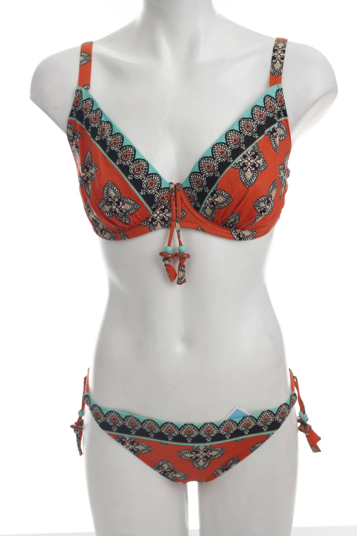 Бански костюм Chantelle1 - Contour.bg Бански костюм Chantelle1