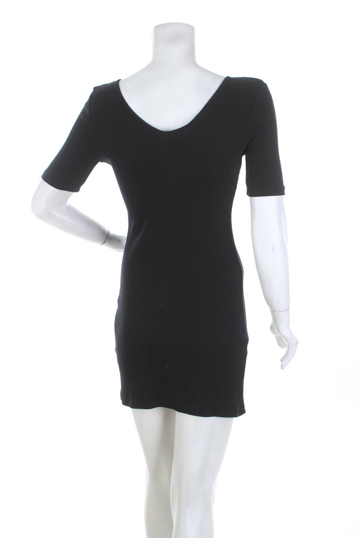 Φορέματα Chiquelle2