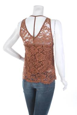 Γυναικείο αμάνικο Rinascimento2