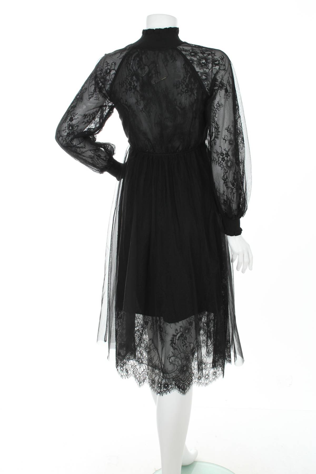 Рокля Vero Moda Classic2