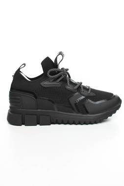 Маратонки Steve Madden1