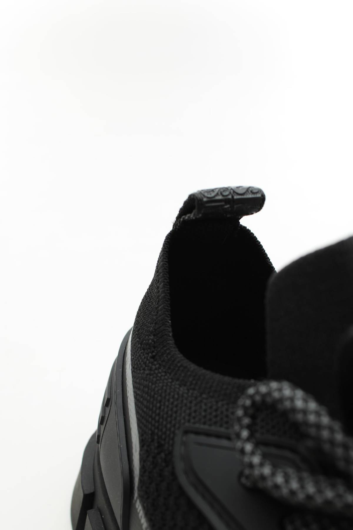 Маратонки Steve Madden5 - Contour.bg Маратонки Steve Madden5