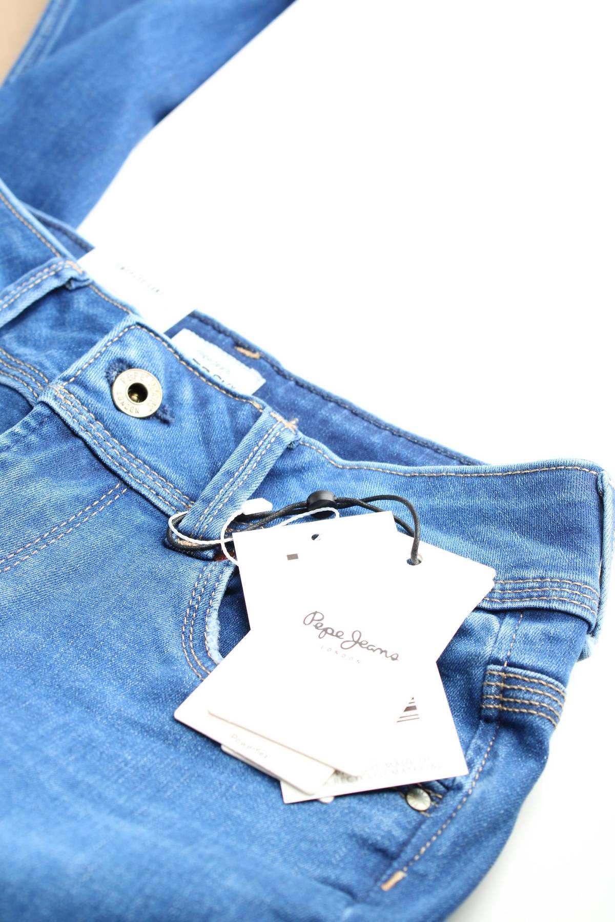 Γυναικεία τζιν Pepe Jeans3