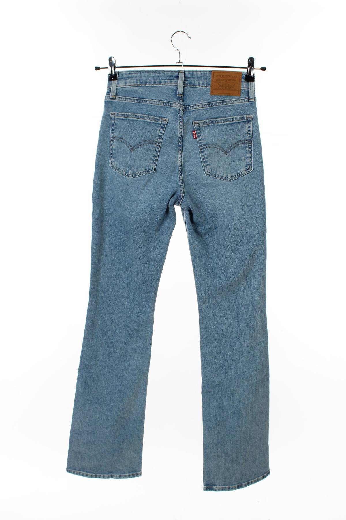 Γυναικεία τζιν Levi's2