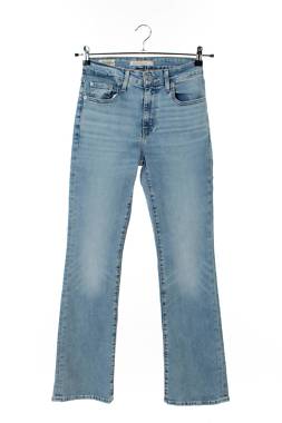 Γυναικεία τζιν Levi's1
