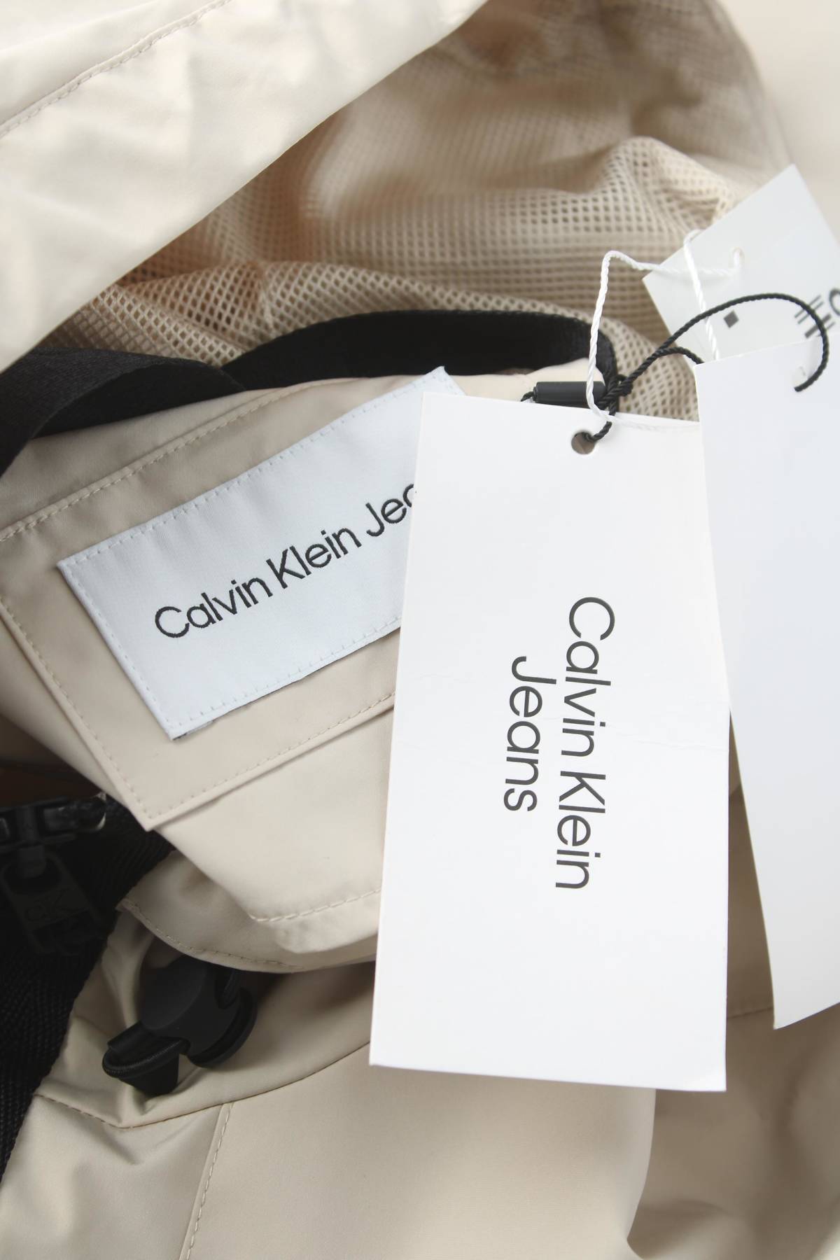 Ανδρικό μπουφάν Calvin Klein Jeans4