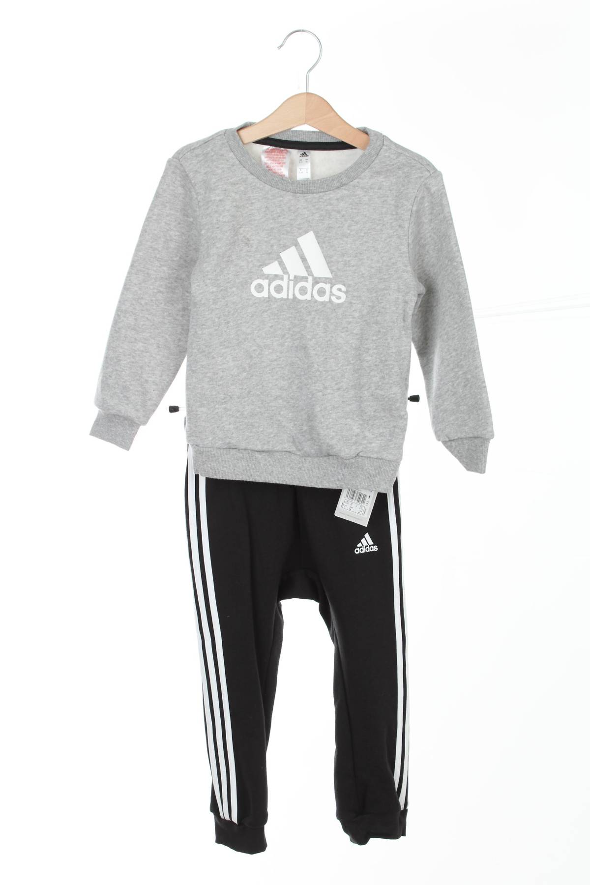Спортен екип Adidas1