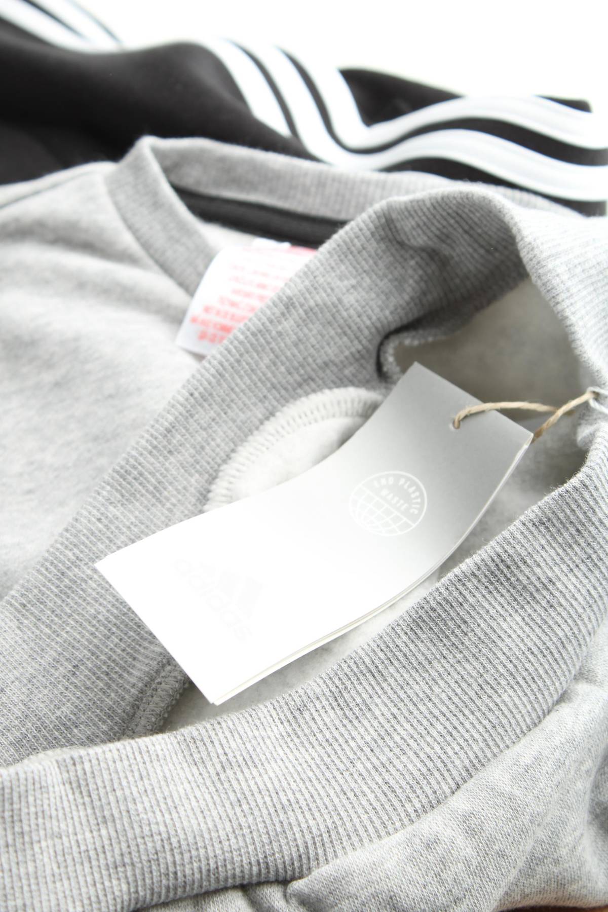 Спортен екип Adidas3