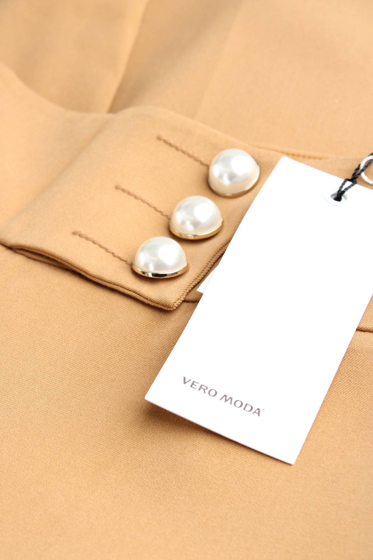 Γυναικείο παντελόνι Vero Moda3