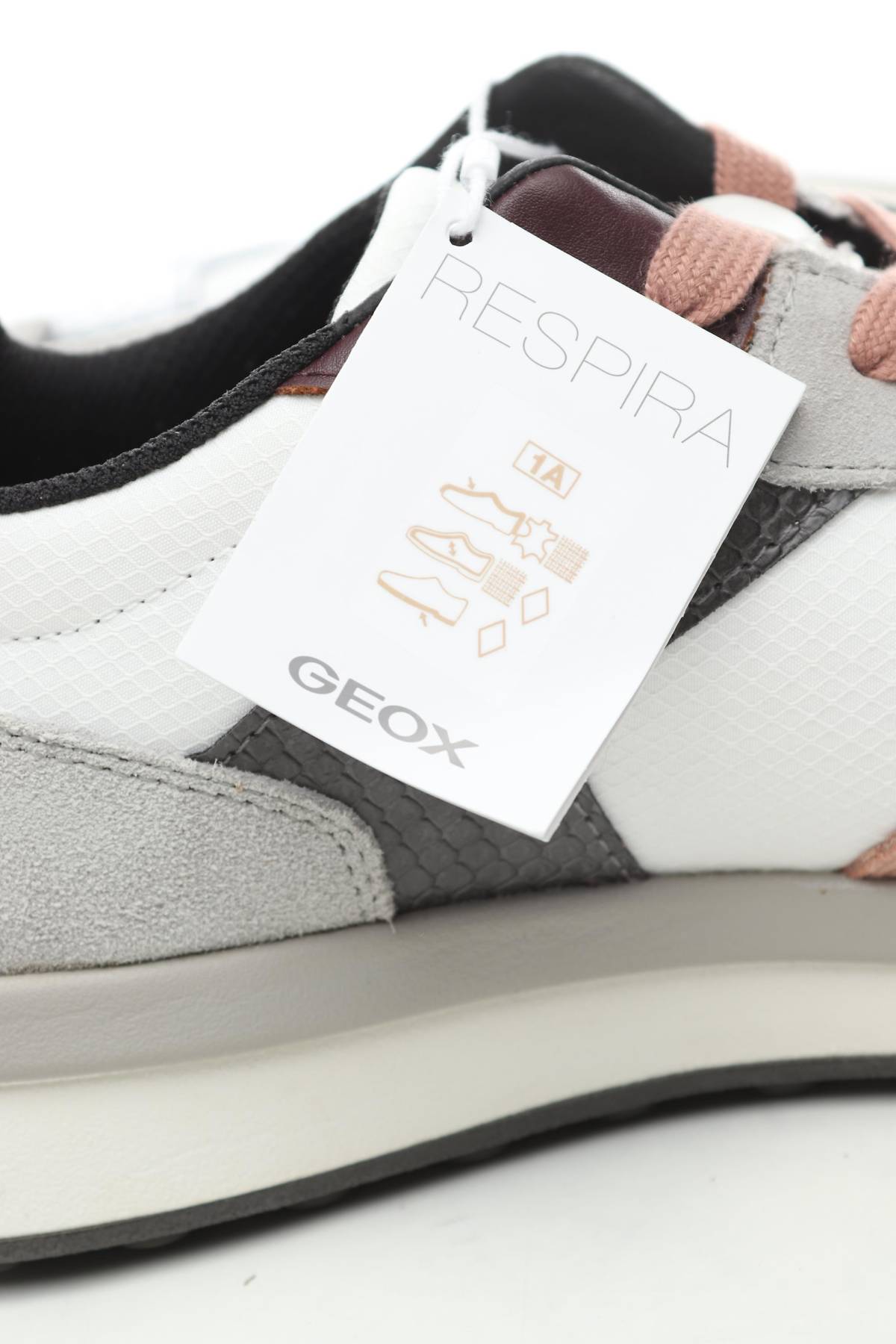 Дамски обувки Geox5