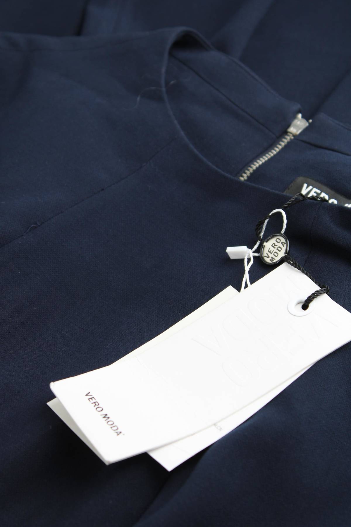 Рокля Vero Moda3 - Contour.bg Рокля Vero Moda3