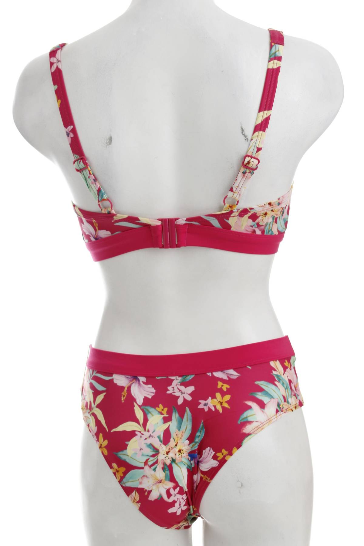 Бански костюм Dorina2 - Contour.bg Бански костюм Dorina2