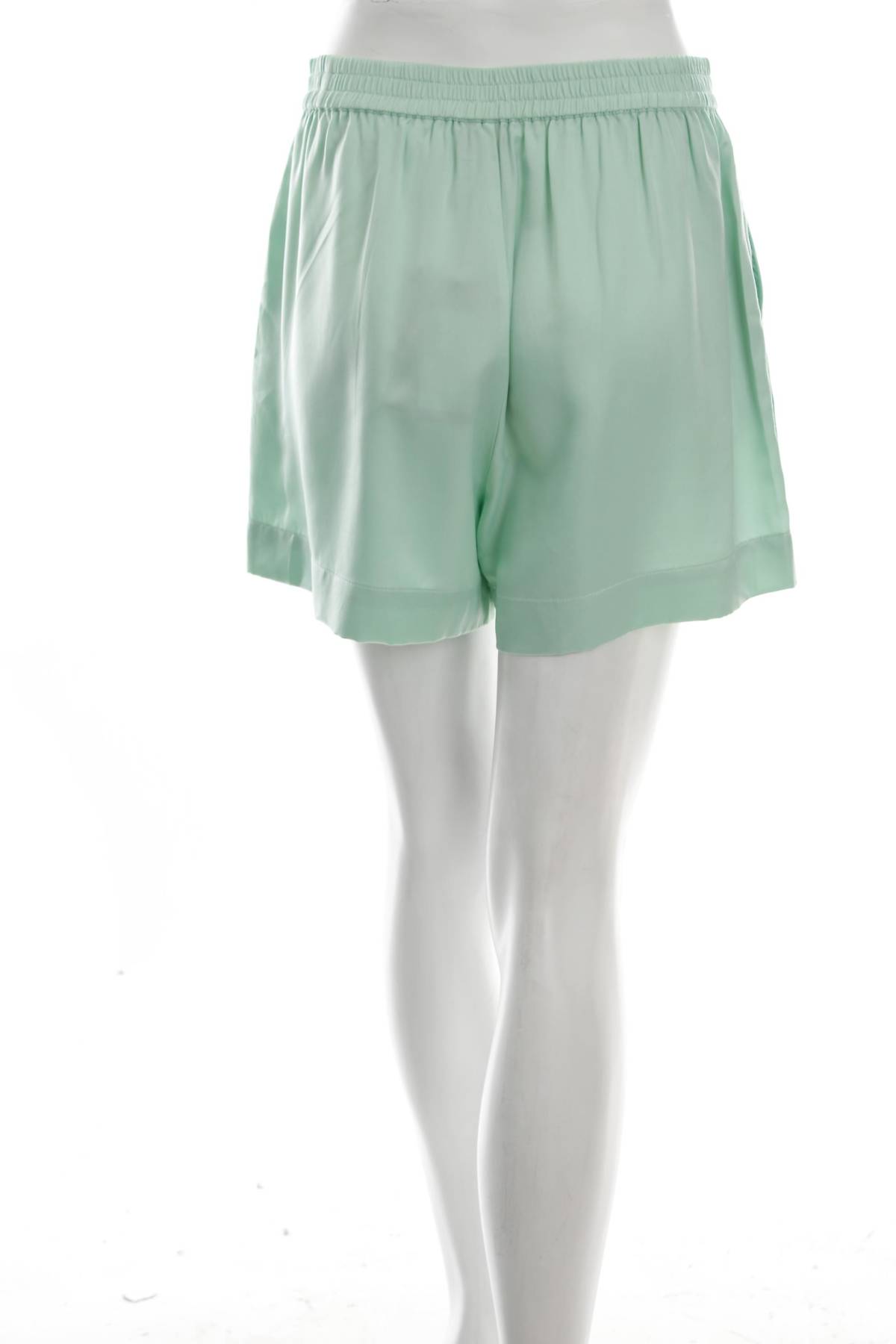 Γυναικείο σορτσάκι Vero Moda2