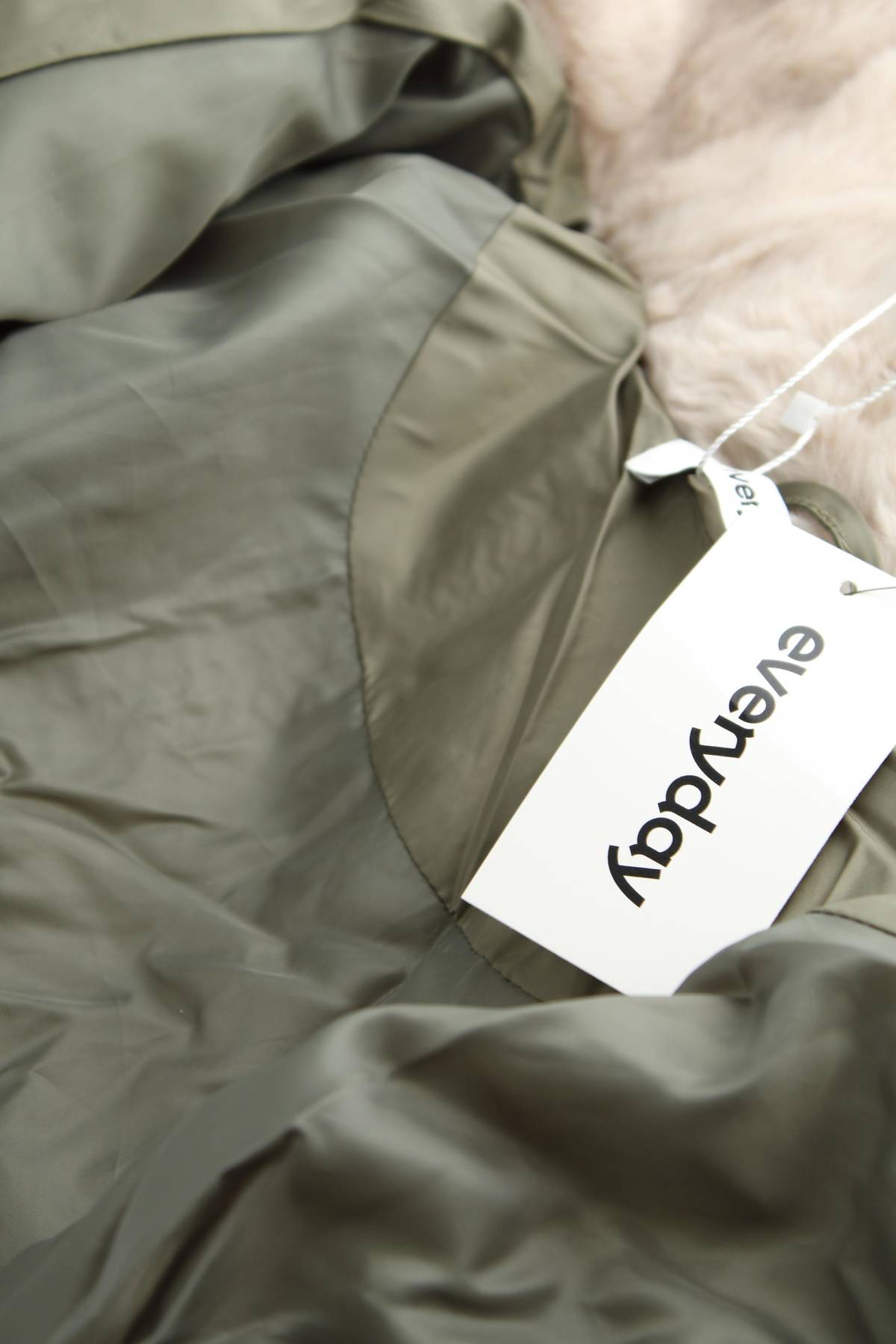 Дамско яке Everyday4