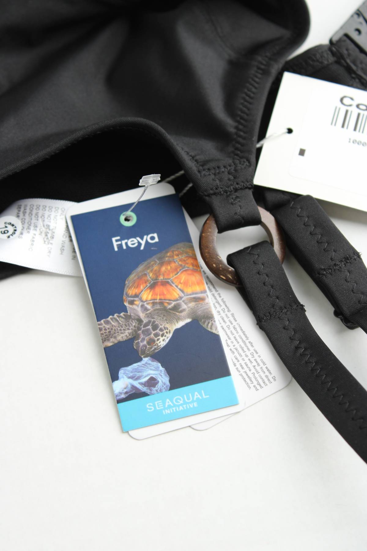 Бански горнище Freya3