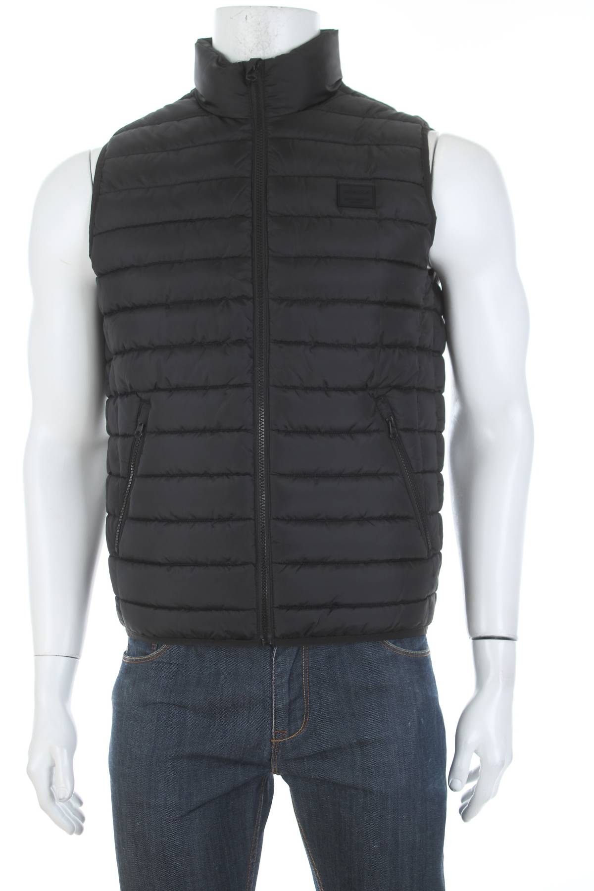 Ανδρικό γιλέκο Jack & Jones1