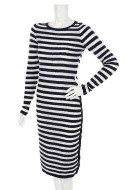 Рокля Sisley1 - Contour.bg Рокля Sisley1
