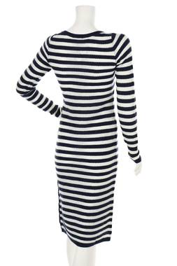 Рокля Sisley2 - Contour.bg Рокля Sisley2