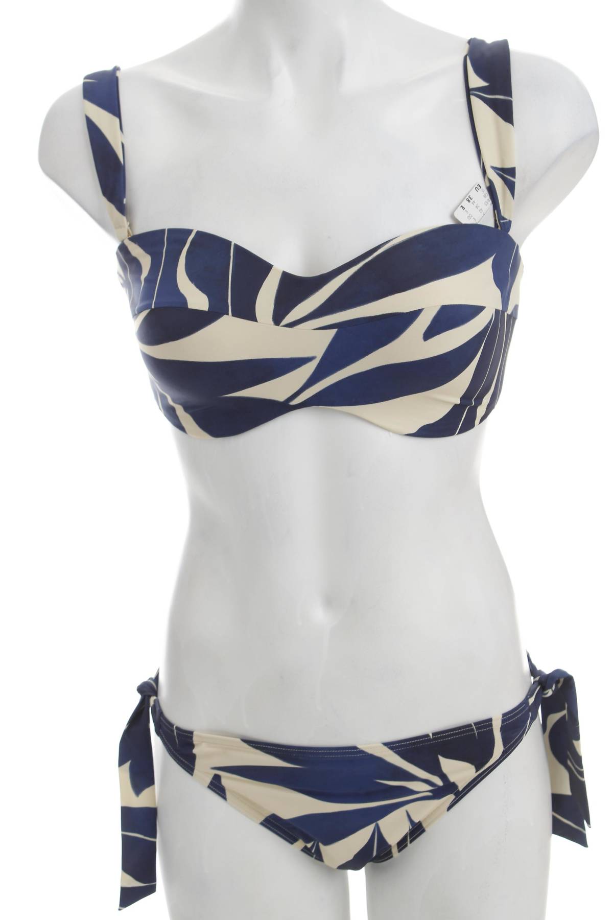Бански костюм Triumph1 - Contour.bg Бански костюм Triumph1