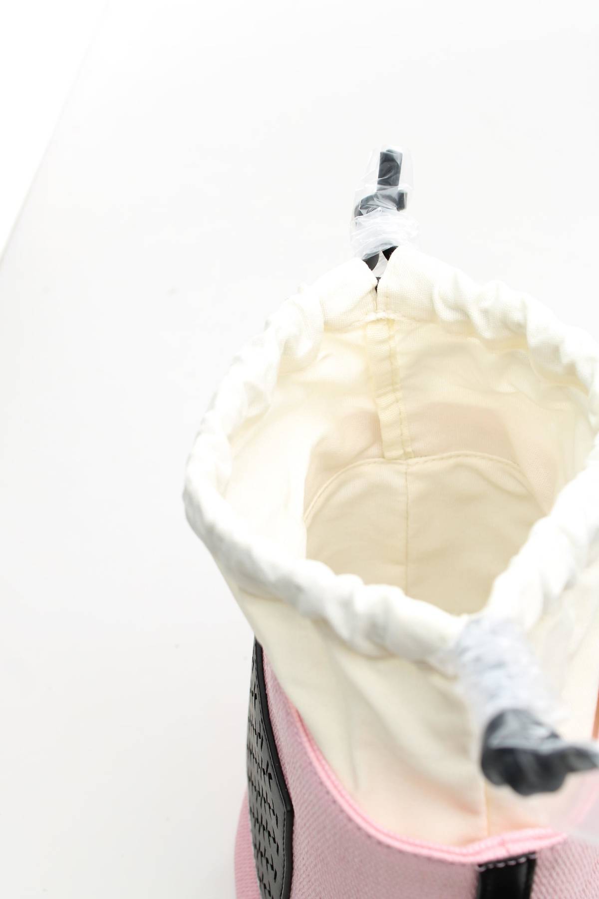 Γυναικεία δερματινή τσάντα Karl Lagerfeld3 - Contourshop.gr Γυναικεία δερματινή τσάντα Karl Lagerfeld3