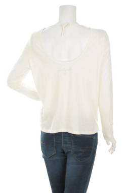 Дамска блуза Pepe Jeans2 - Contour.bg Дамска блуза Pepe Jeans2