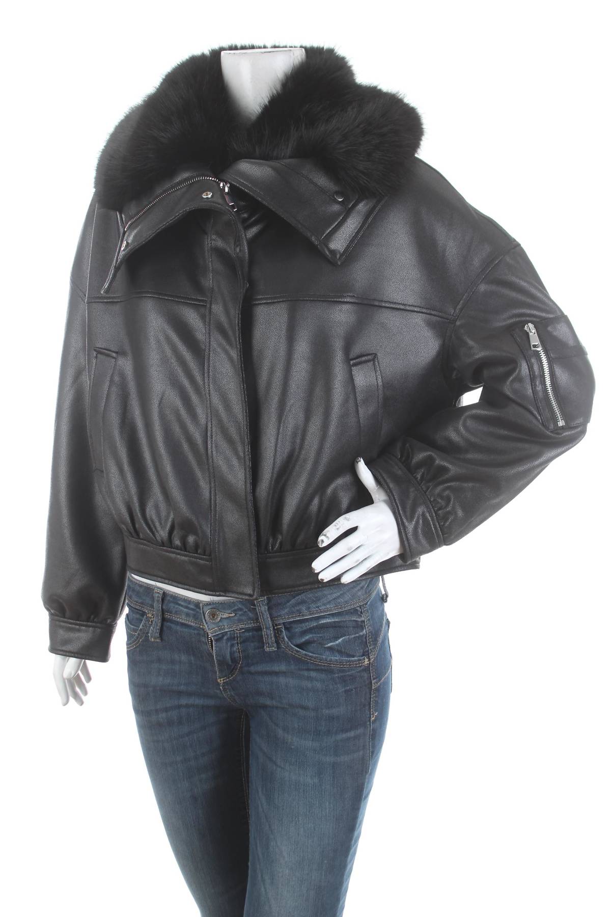 Γυναικείο δερμάτινο μπουφάν River Island1