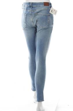 Дамски дънки Pepe Jeans2