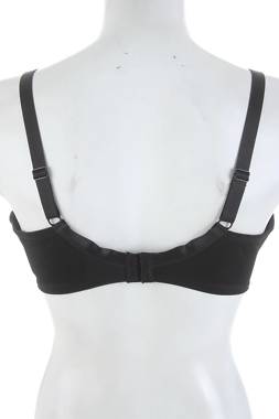 Сутиен Hunkemoller2
